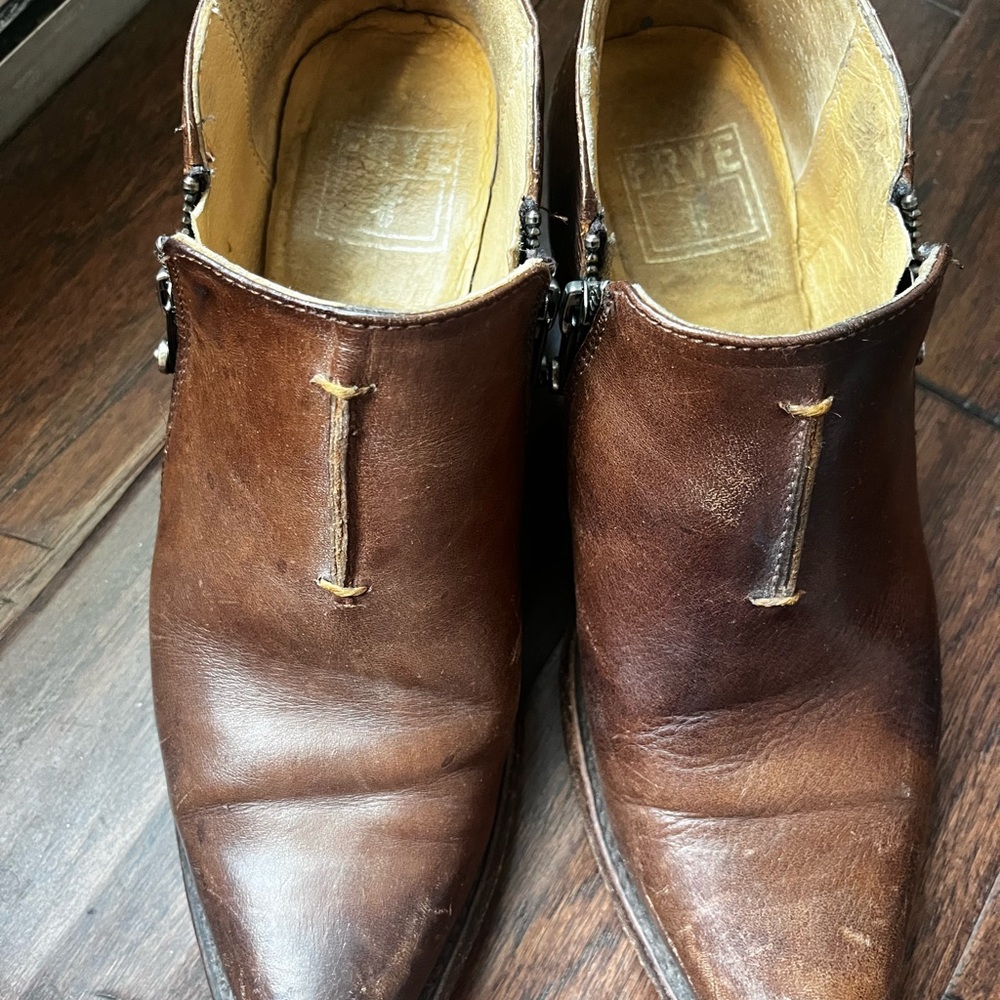 Frye Women's Sasha Moto Dark Brown Leather Ankle Booties